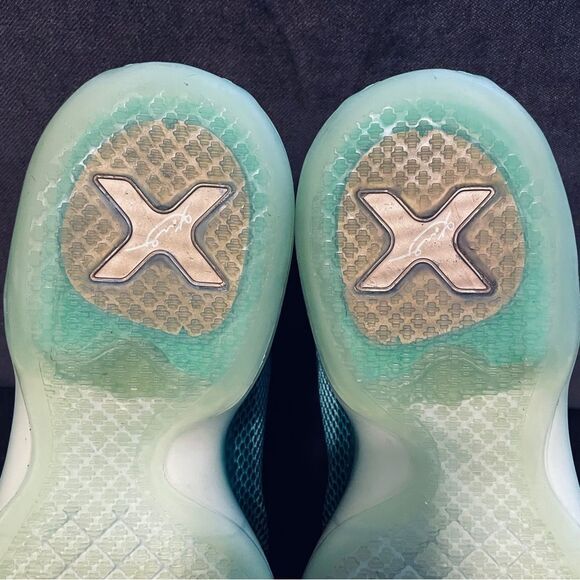 Nike Kobe Bryant X 10 size 9 US 42.5 EUR "vino" Green and Black Athletic Shoes - Picture 10 of 12